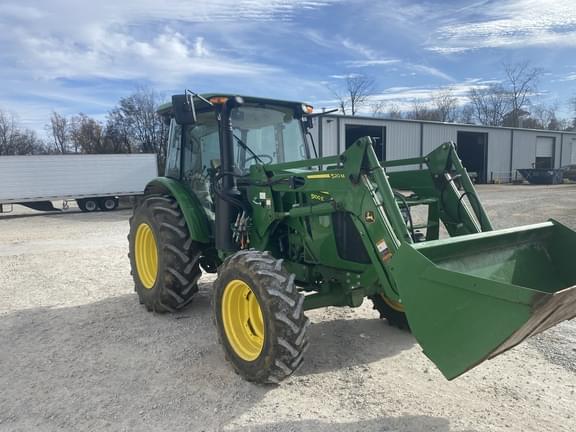 Image of John Deere 5100E equipment image 3