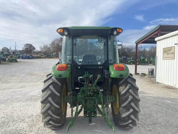 Image of John Deere 5100E equipment image 2
