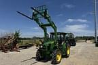 Image of John Deere 5100E equipment image 3