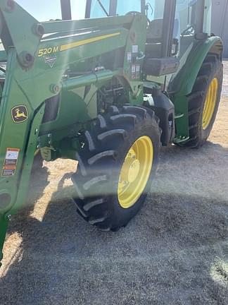 Image of John Deere 5100E equipment image 4