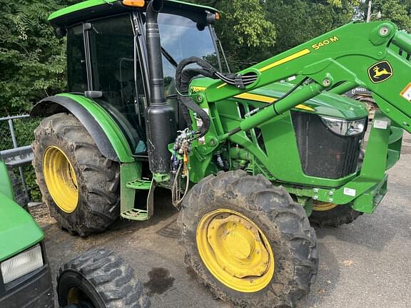 Image of John Deere 5100E equipment image 3