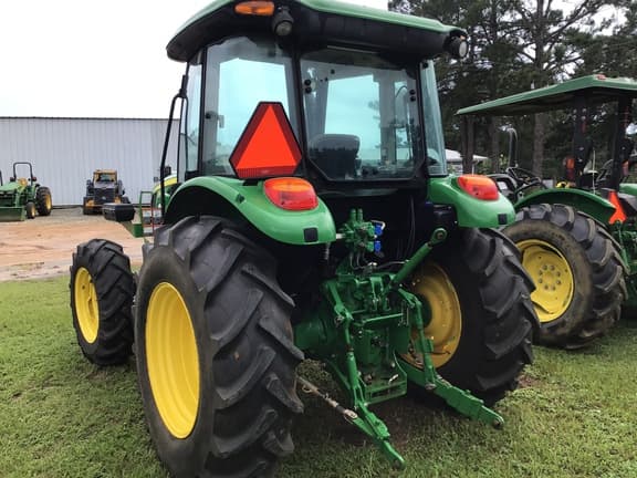 Image of John Deere 5100E equipment image 4