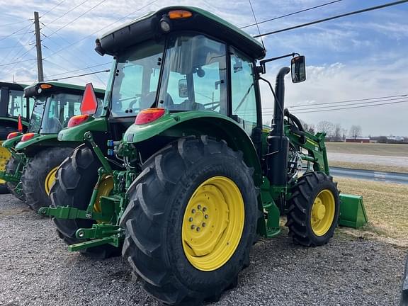 Image of John Deere 5100E equipment image 3