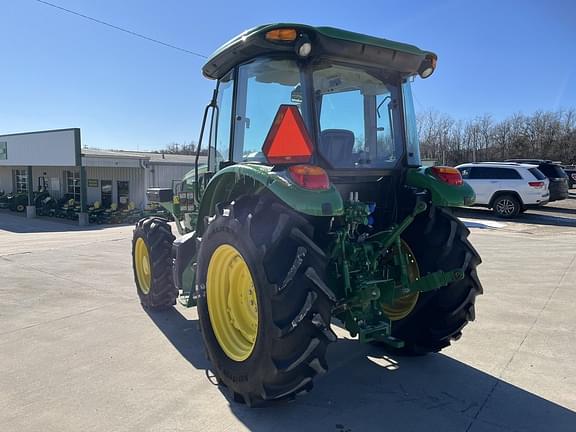 Image of John Deere 5100E equipment image 2