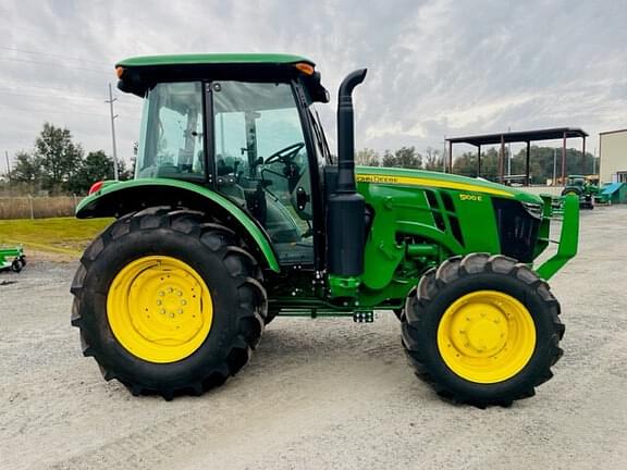 Image of John Deere 5100E equipment image 2