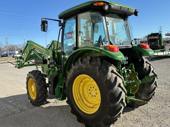 Image of John Deere 5100E equipment image 2