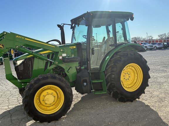 Image of John Deere 5100E equipment image 1