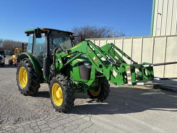 Image of John Deere 5100E equipment image 1
