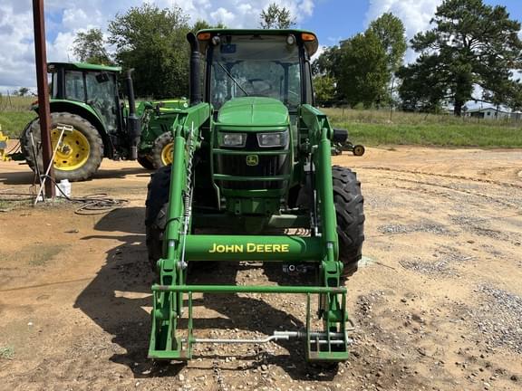 Image of John Deere 5100E equipment image 1