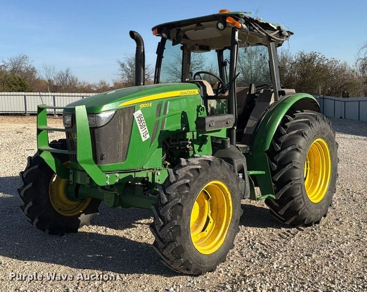 2023 John Deere 5100E Equipment Image0