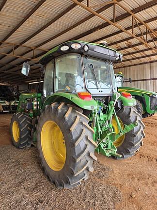 Image of John Deere 5100M equipment image 2