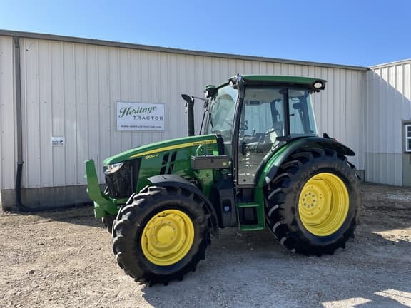 Image of John Deere 5100M equipment image 2