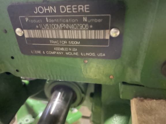 Image of John Deere 5100M equipment image 2