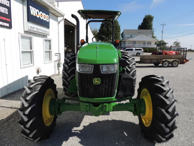 Image of John Deere 5105M equipment image 4