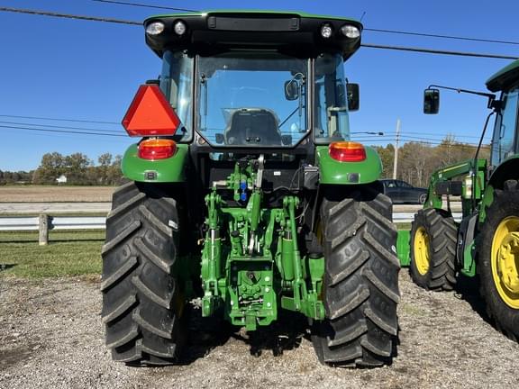 Image of John Deere 5105M equipment image 3
