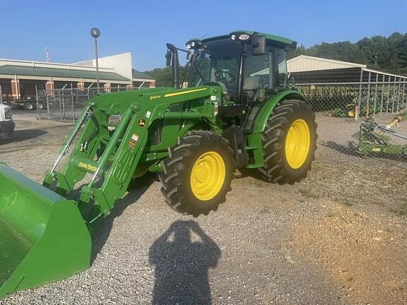 Image of John Deere 5105M equipment image 1