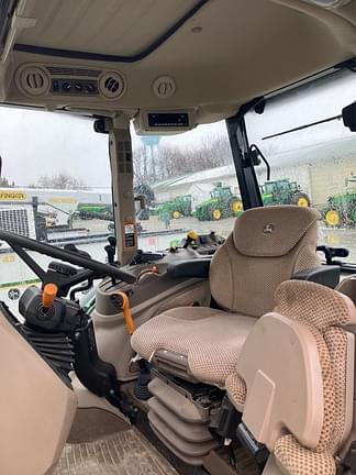 Image of John Deere 5105M equipment image 4
