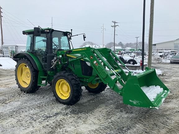 Image of John Deere 5105M equipment image 1