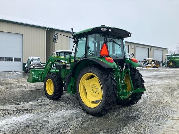 Image of John Deere 5105M equipment image 2