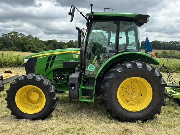 Image of John Deere 5105M equipment image 3