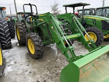 Main image John Deere 5105M