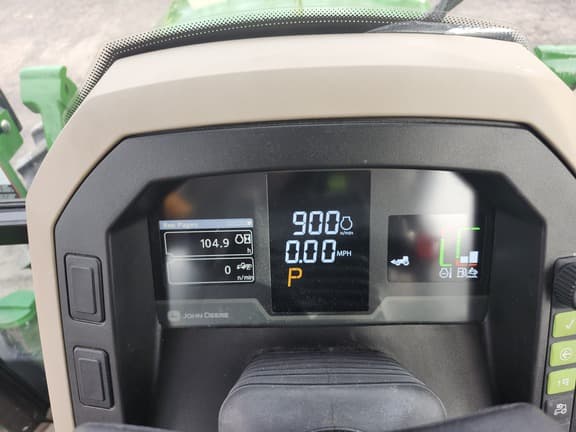 Image of John Deere 5105M equipment image 2