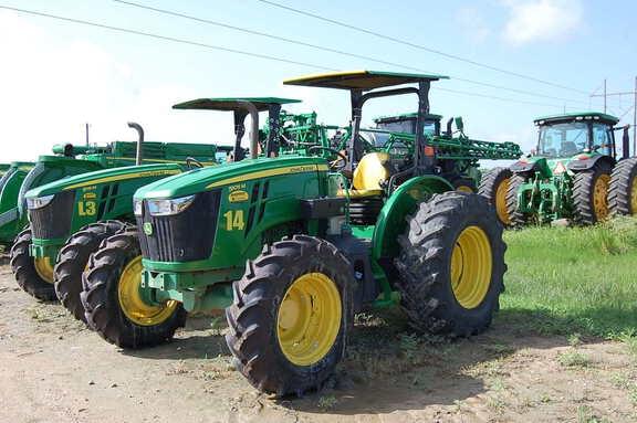 Image of John Deere 5105M Primary image