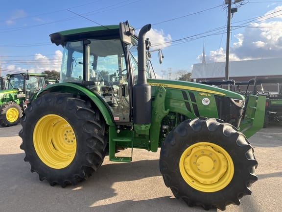 2023 John Deere 5105M Equipment Image0