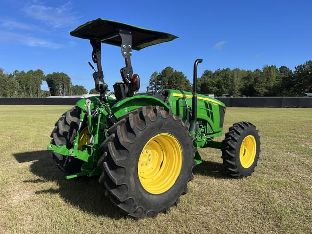 Image of John Deere 5105M equipment image 3
