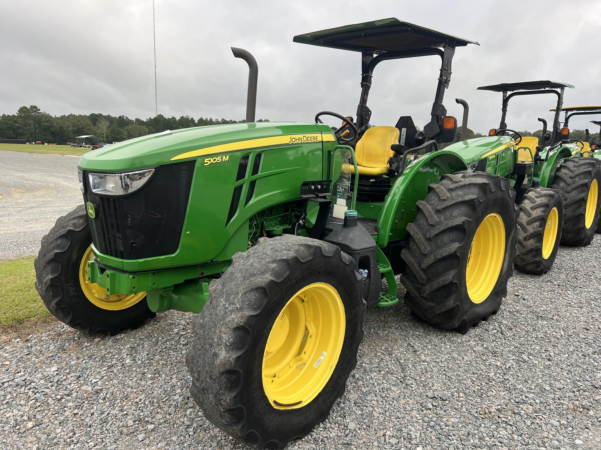 2023 John Deere 5105M Equipment Image0