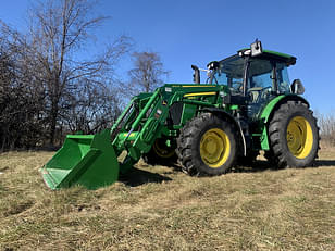 Main image John Deere 5115M 0