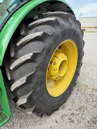Image of John Deere 5115M equipment image 4