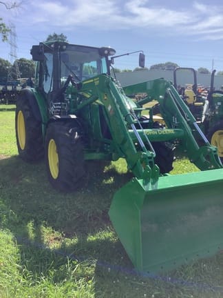 Main image John Deere 5115M