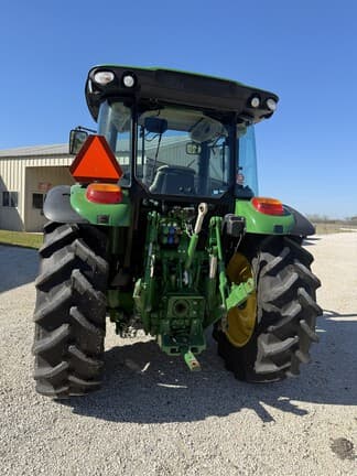 Image of John Deere 5115M equipment image 3