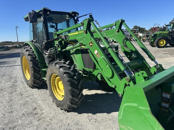 Image of John Deere 5115M Primary image