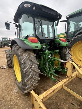 Image of John Deere 5115M equipment image 4