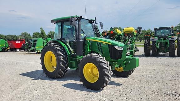 Image of John Deere 5115M equipment image 4