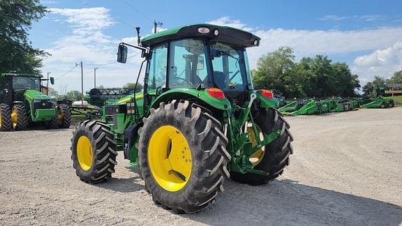 Image of John Deere 5115M equipment image 2