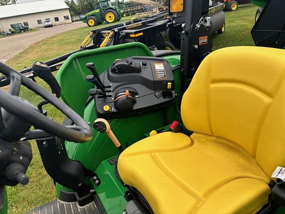 Image of John Deere 5115ML equipment image 2