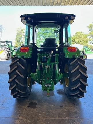 Image of John Deere 5120M equipment image 4