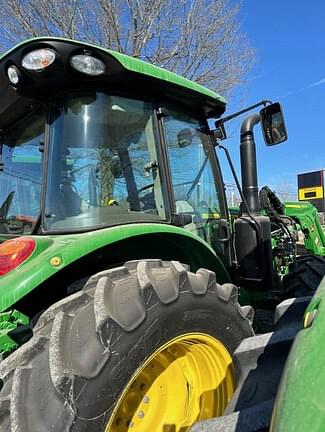 Image of John Deere 5120M equipment image 4