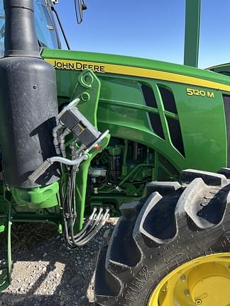 Image of John Deere 5120M equipment image 4