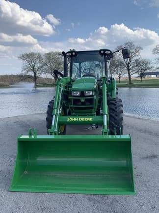Image of John Deere 5120M equipment image 1