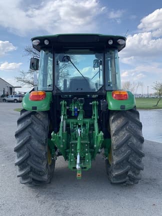 Image of John Deere 5120M equipment image 3