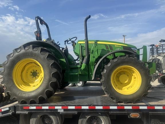 Image of John Deere 5120M equipment image 4