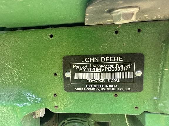 Image of John Deere 5120M Primary image