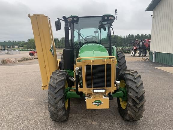 Image of John Deere 5120M equipment image 4