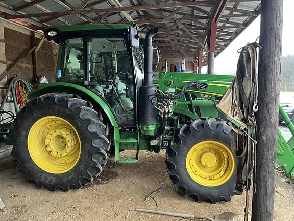 Image of John Deere 5120M equipment image 2