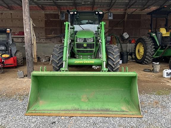 Image of John Deere 5120M equipment image 1