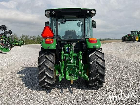 Image of John Deere 5120M equipment image 4
